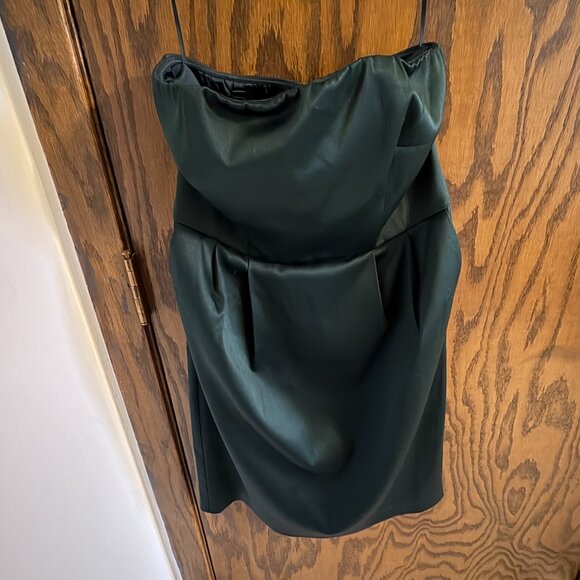 Dark green cocktail dress - Picture 2 of 7